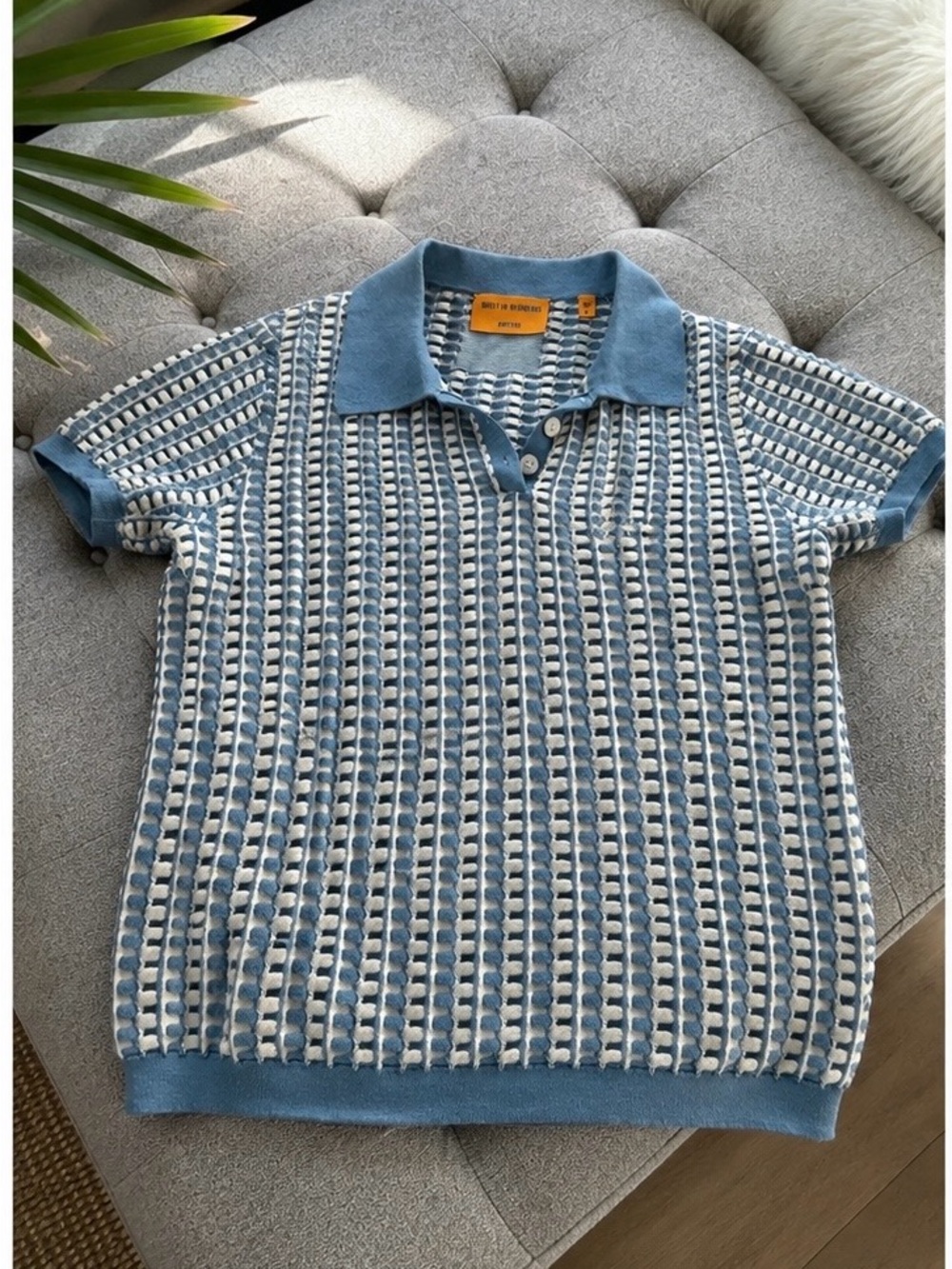 Guest in Residence Size M women’s sweater